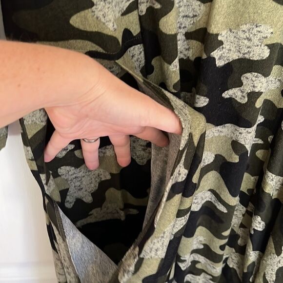 Ellen Weaver Camo Zip Front Dress - Picture 4 of 6